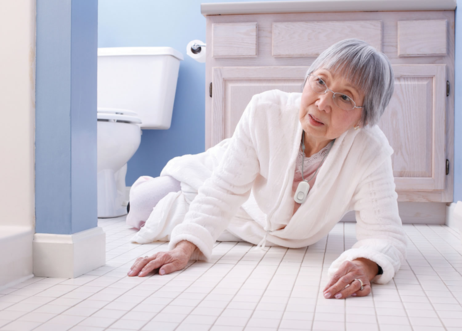 Falls In The Elderly Causes Risk Factors Consequences Prevention