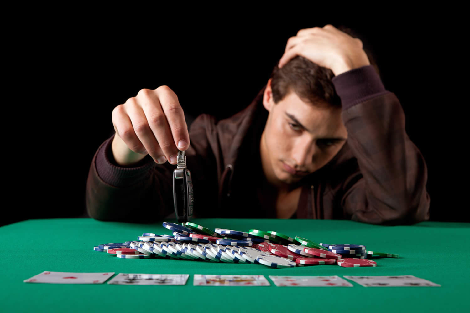 Gambling Problem - Symptoms, Causes & Treatment