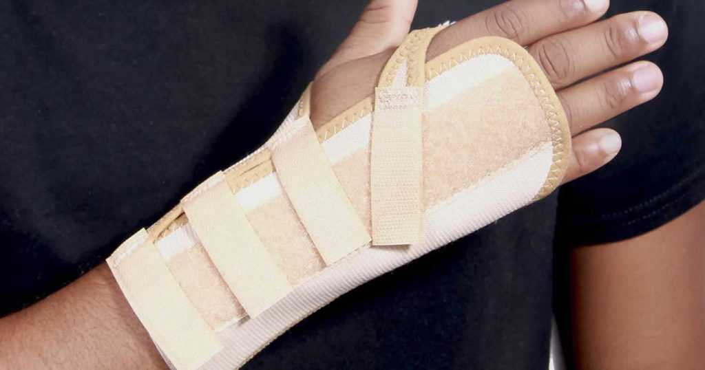 buckle fracture wrist treatment