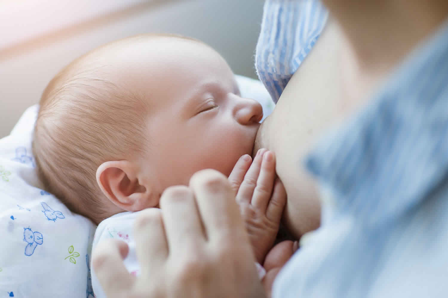 What To Do When Your Baby Falls Asleep While Breastfeeding