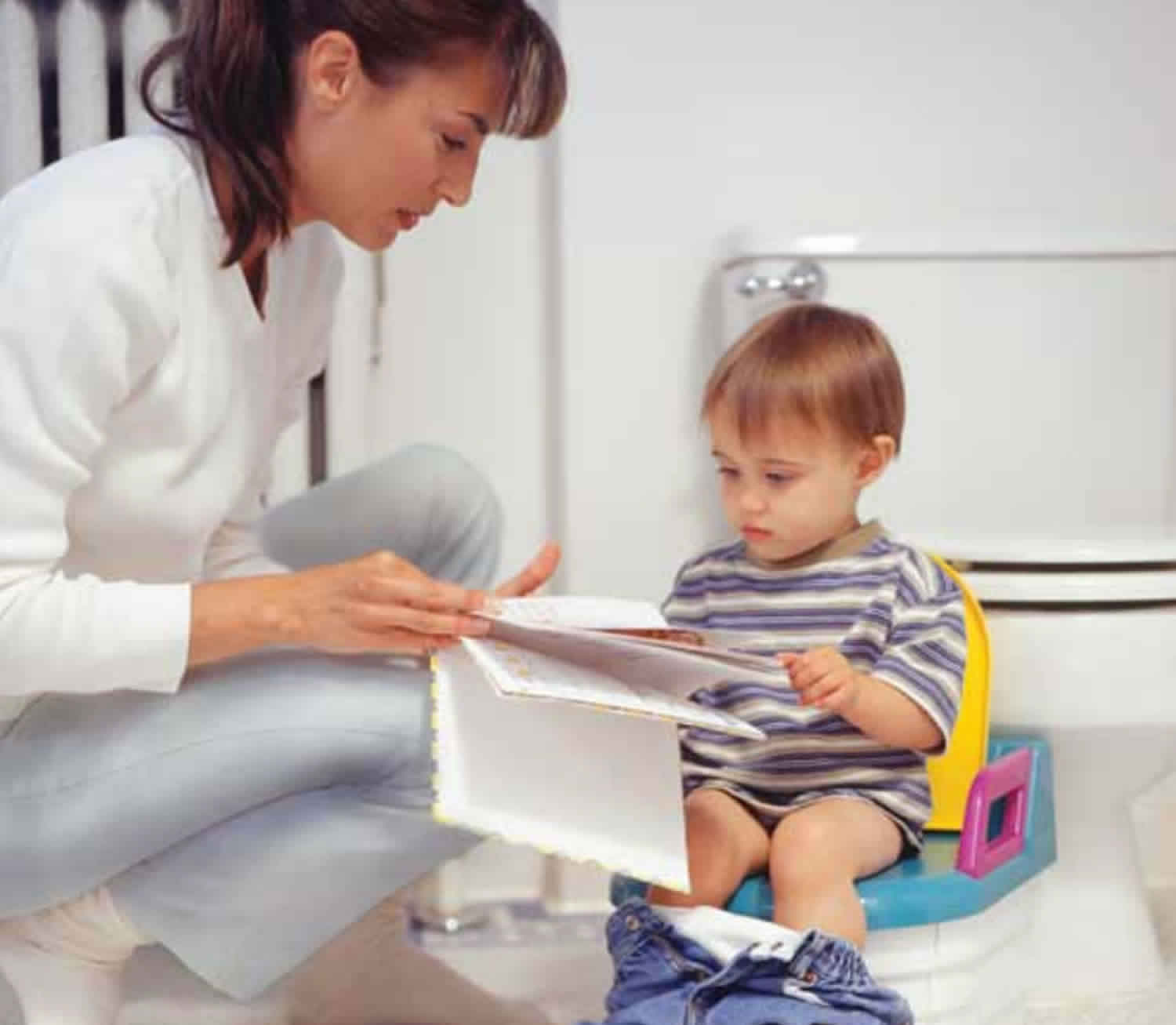 Toilet training and potty training tips for boys and girls